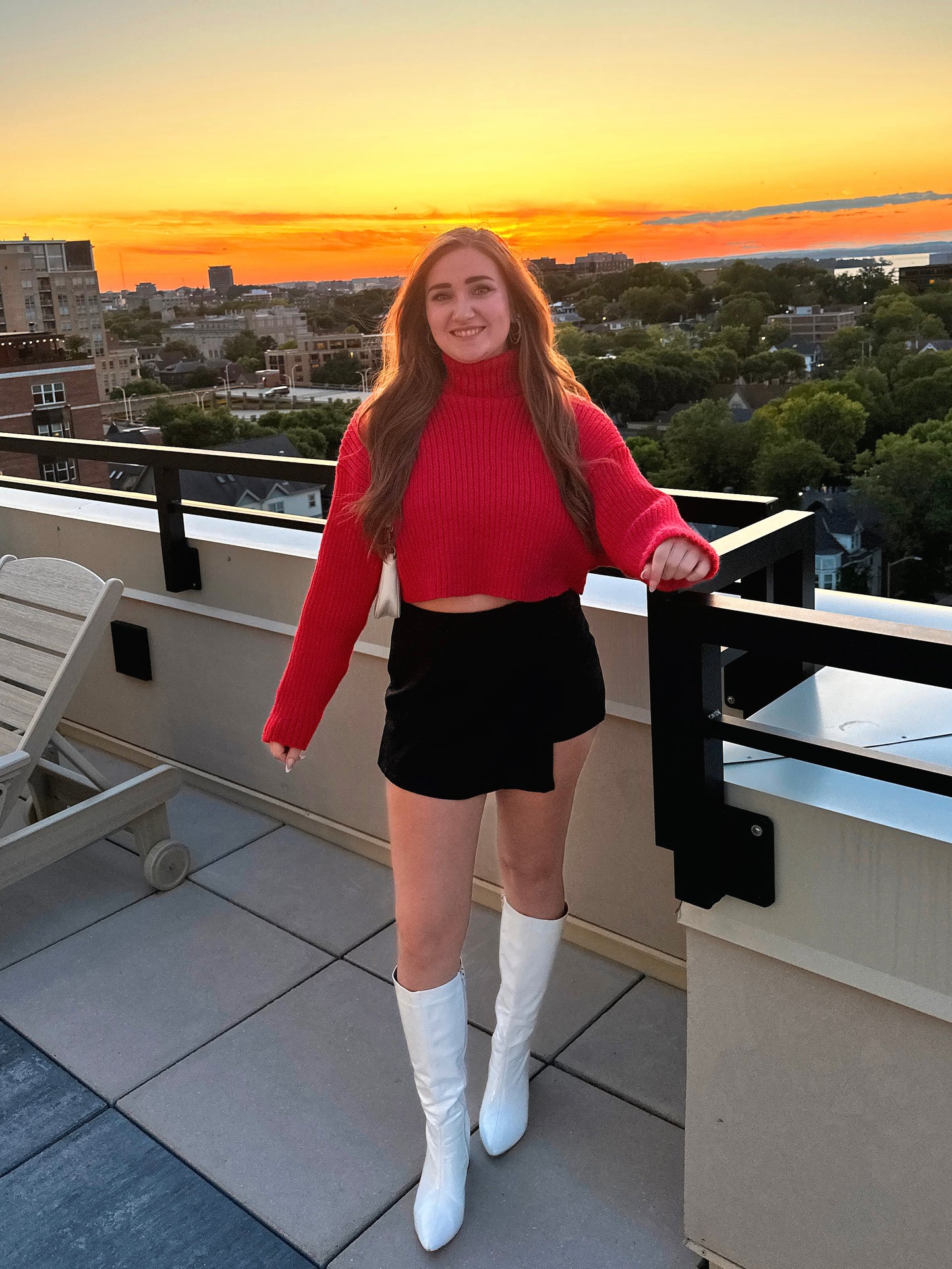Ruby Cropped Turtleneck Sweater (Red)
