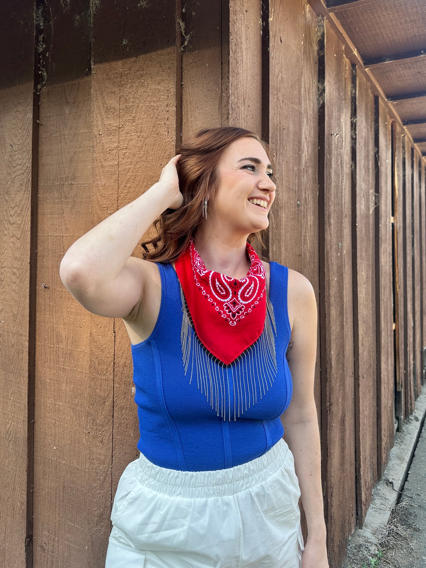 Howdy Partner Chain Fringe Bandana (Red)