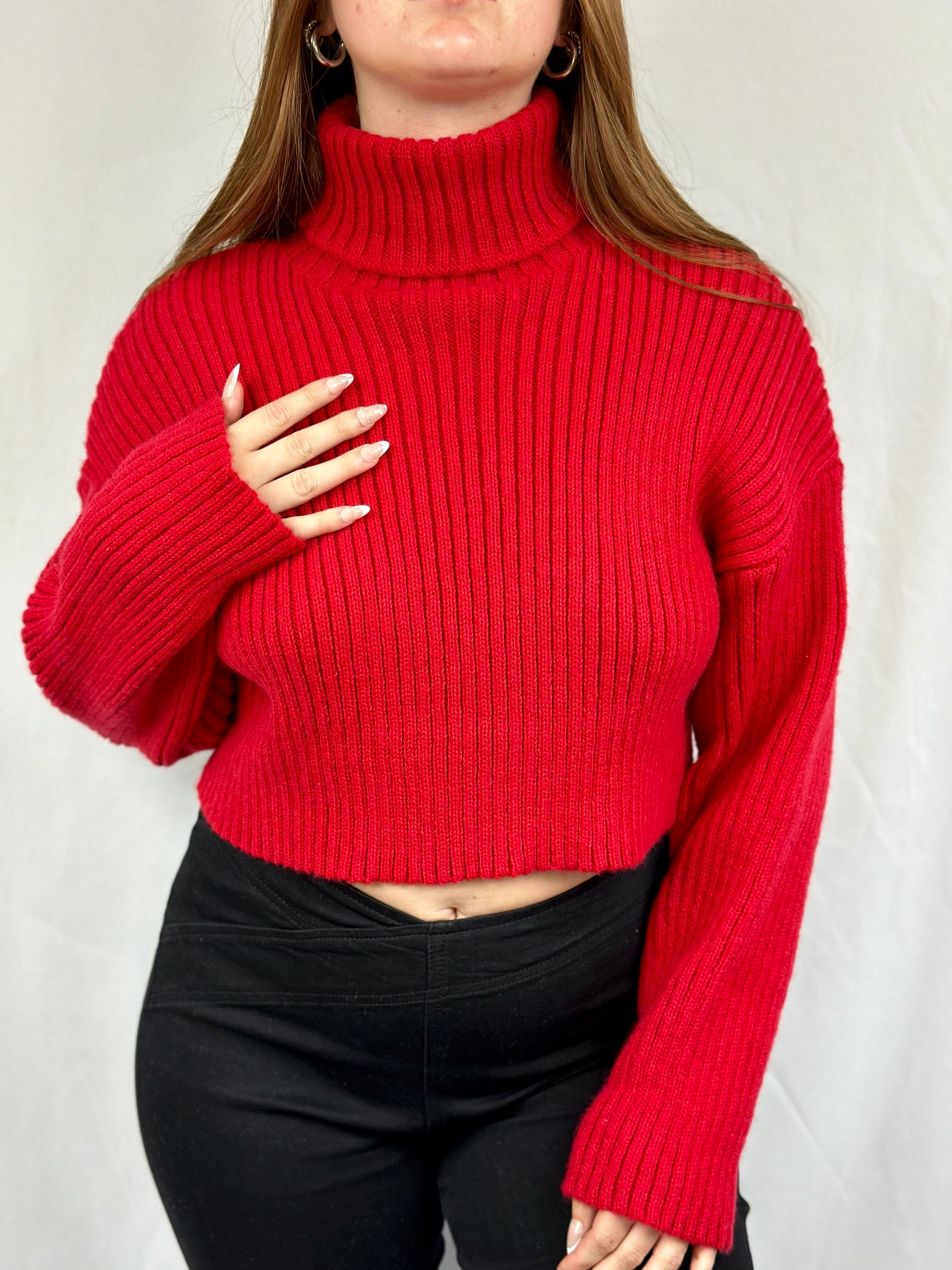 Ruby Cropped Turtleneck Sweater (Red)