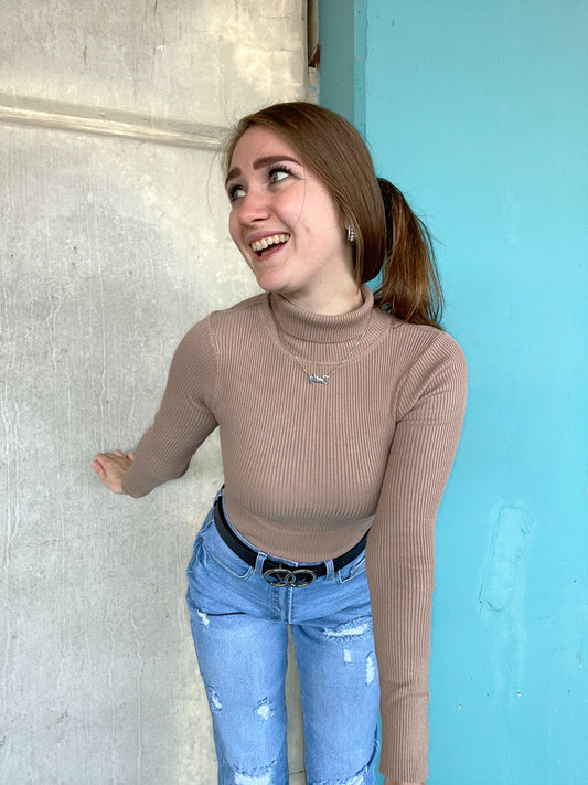 Too True Turtleneck (Mocha)
