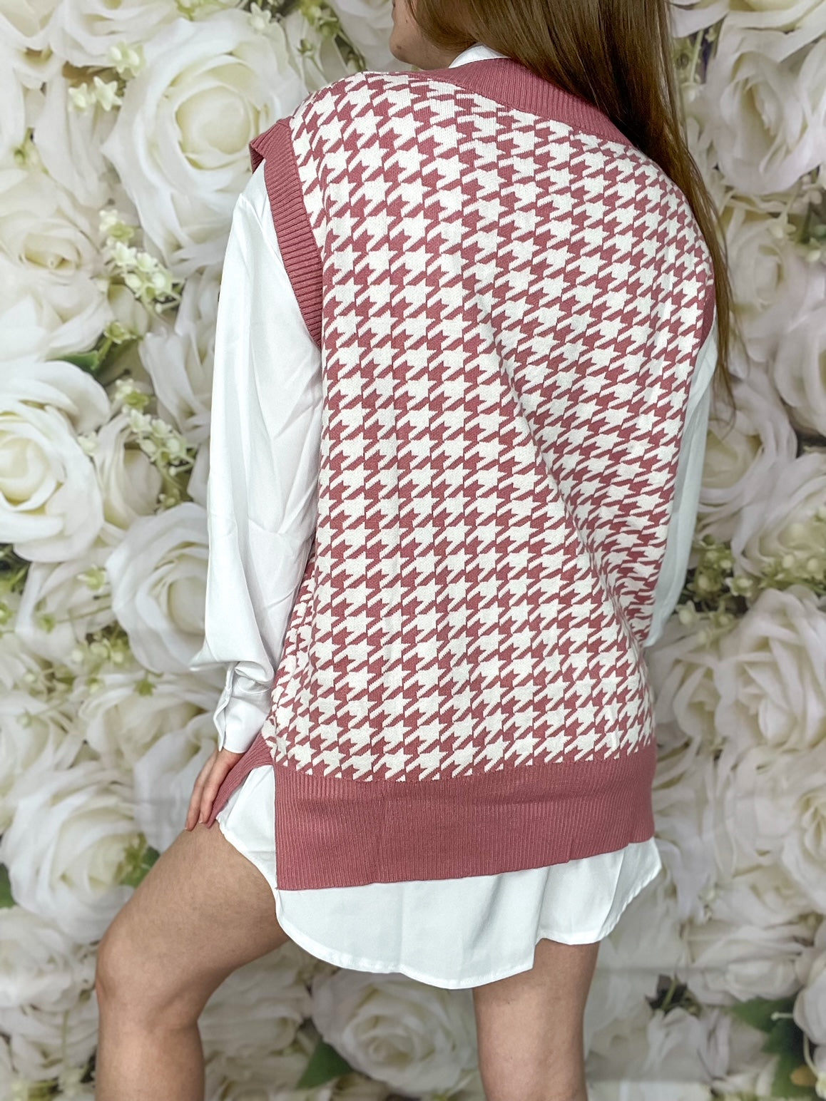 Carrie Houndstooth Sweater Vest (Pink)